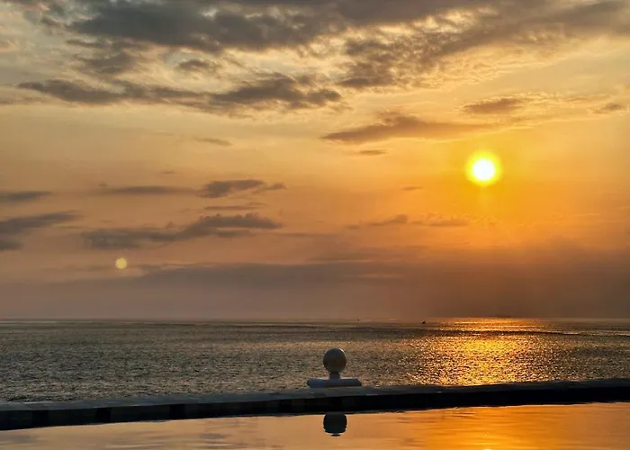 Stella Maris Oceanfront Retreat