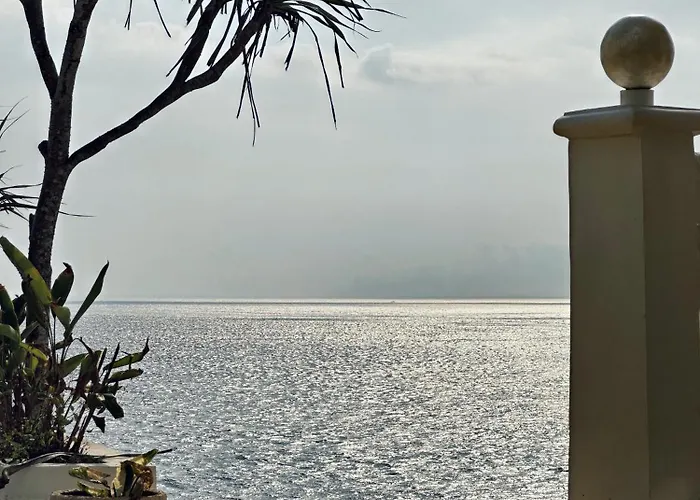 Stella Maris Oceanfront Retreat 别墅 蓝梦岛