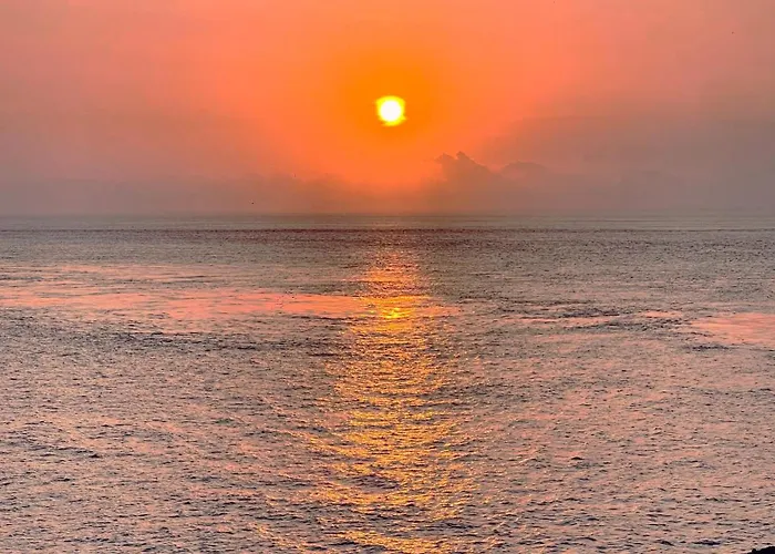 Stella Maris Oceanfront Retreat *