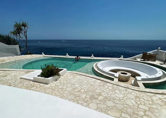 Stella Maris Oceanfront Retreat * 蓝梦岛